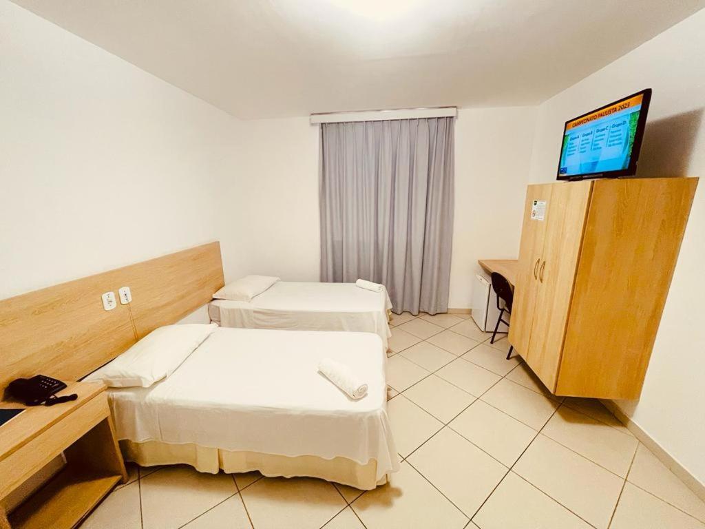 Pioneiro Hotel Тейшейра де Фрейтас Екстериор снимка